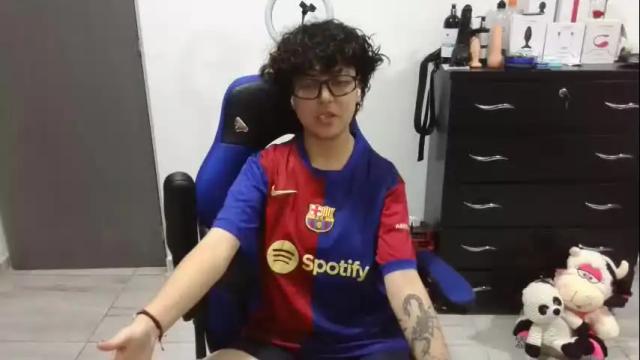 Thumbnail 3, thomascooper_cams's Stream at Chaturbate, 1 month ago