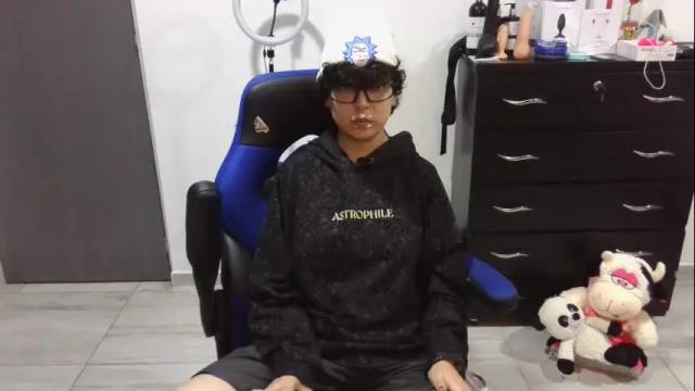 Image 4 of thomascooper_cams Stream on Chaturbate on 1 month ago
