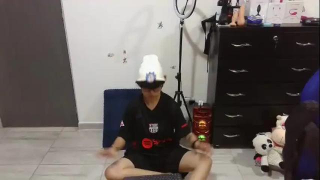 Image 7 of thomascooper_cams Stream on Chaturbate on 1 month ago