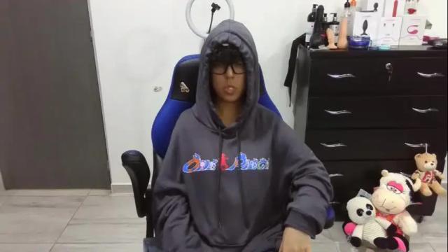 Image 3 of thomascooper_cams Stream on Chaturbate on 1 month ago