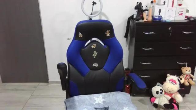 Image 4 of thomascooper_cams Stream on Chaturbate on 1 month ago