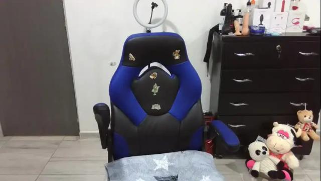 Image 7 of thomascooper_cams Stream on Chaturbate on 1 month ago