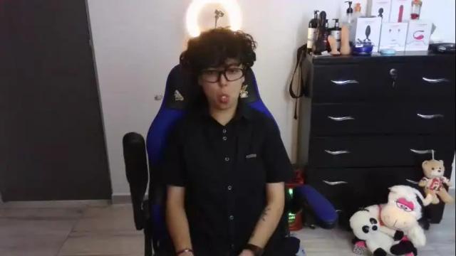 Image 2 of thomascooper_cams Stream on Chaturbate on 1 month ago