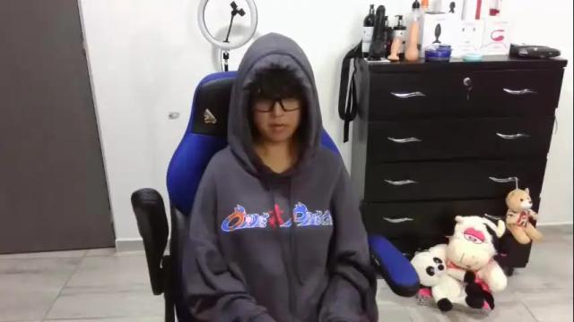 Image 7 of thomascooper_cams Stream on Chaturbate on 1 month ago