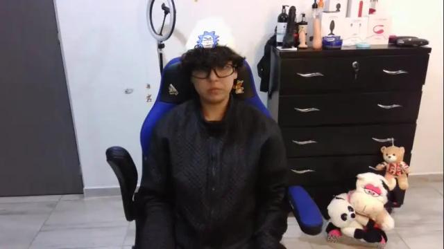 Image 2 of thomascooper_cams Stream on Chaturbate on 26 days ago