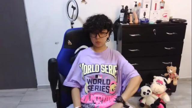 Image 12 of thomascooper_cams Stream on Chaturbate on 18 days ago