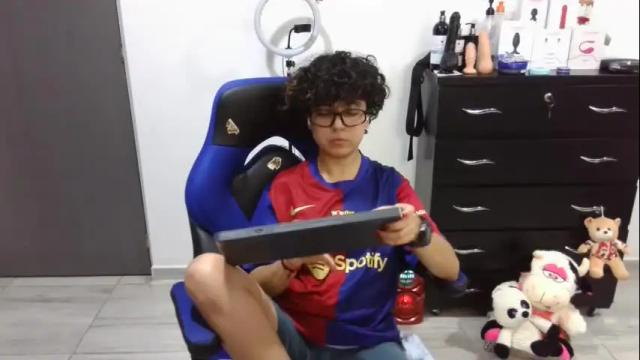 Image 8 of thomascooper_cams Stream on Chaturbate on 7 days ago