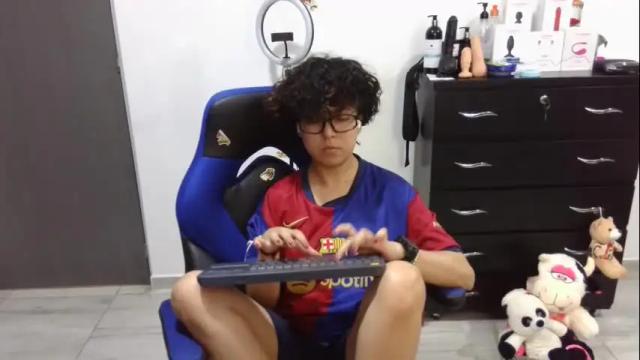 Thumbnail 3, thomascooper_cams's Stream at Chaturbate, 2 days ago