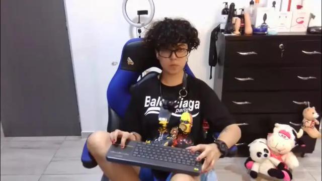 Image 4 of thomascooper_cams Stream on Chaturbate on 2 days ago