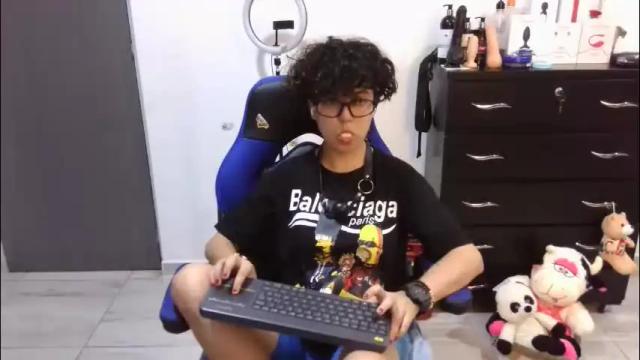 Image 6 of thomascooper_cams Stream on Chaturbate on 2 days ago