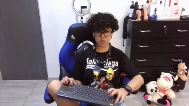 Image 8 of thomascooper_cams Stream on Chaturbate on 2 days ago