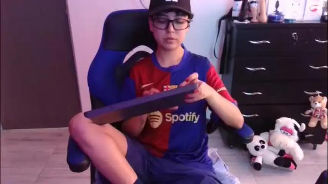 Image 8 of thomascooper_cams Stream on Chaturbate on 1 month ago