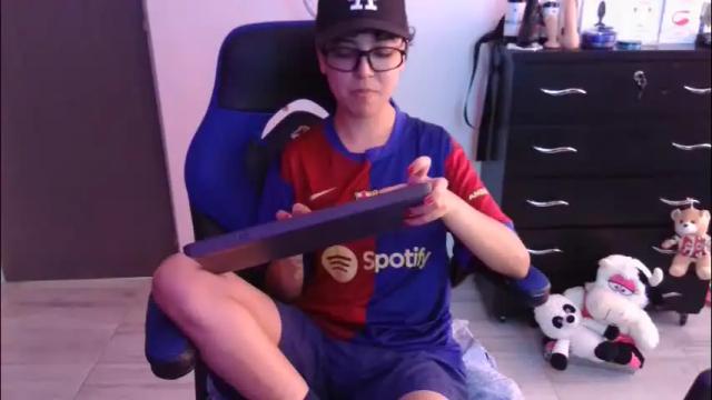 Thumbnail 3, thomascooper_cams's Stream at Chaturbate, 1 month ago