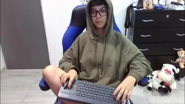 Image 11 of thomascooper_cams Stream on Chaturbate on 1 month ago