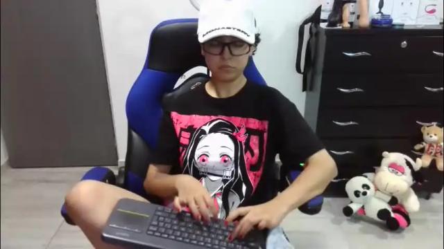 Image 6 of thomascooper_cams Stream on Chaturbate on 4 days ago