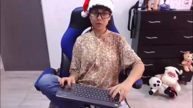 Image 4 of thomascooper_cams Stream on Chaturbate on 11 days ago