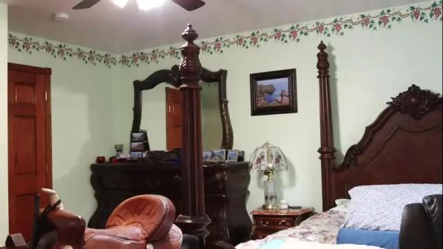 Image 11 of thornbury_rose Stream on Chaturbate on 1 month ago