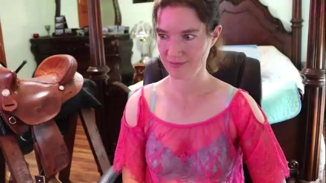 Image 4 of thornbury_rose Stream on Chaturbate on 1 month ago