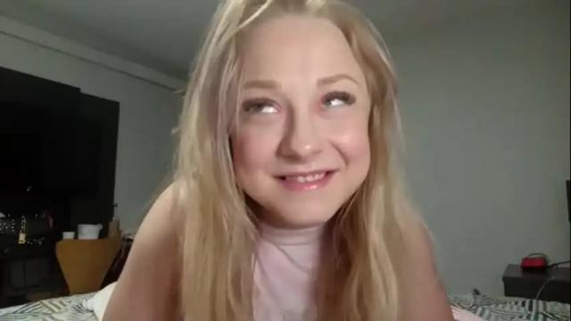 Image 12 of threeactplay Stream on Chaturbate on 26 days ago