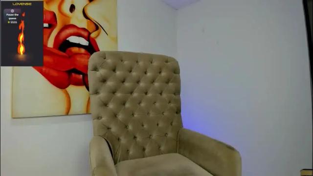 Image 8 of tiago_hannah Stream on Chaturbate on 2 months ago