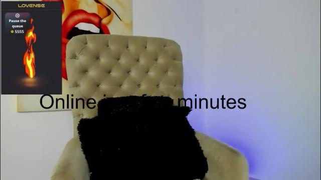 Image 2 of tiago_hannah Stream on Chaturbate on 2 months ago