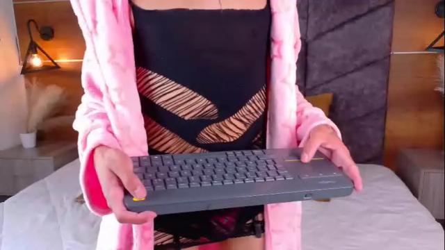Image 7 of tiana_cinnamon Stream on Chaturbate on 21 days ago