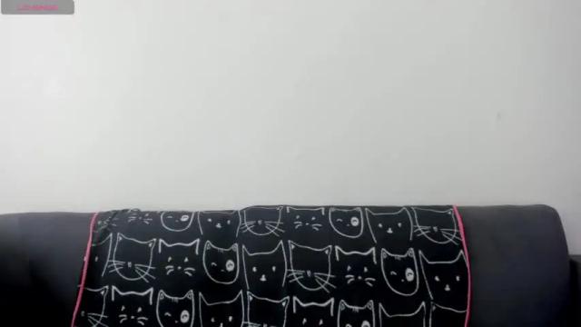 Image 12 of tiana_grey Stream on Chaturbate on 18 months ago