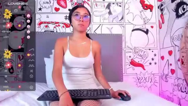 Image 8 of tiana_joones Stream on Chaturbate on 18 months ago