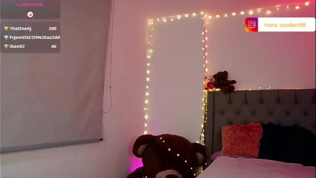 Image 6 of tiana_sanders Stream on Chaturbate on 2 days ago