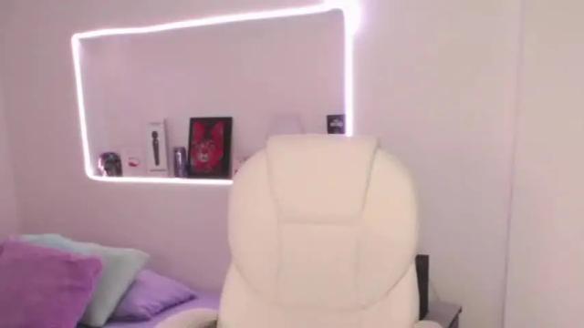 Image 7 of tianaa_ Stream on Chaturbate on 25 months ago