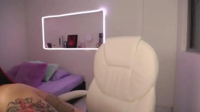 Image 2 of tianaa_ Stream on Chaturbate on 25 months ago