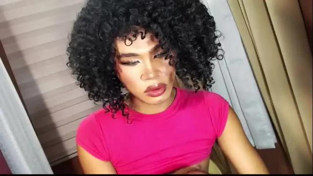 Image 2 of tiara_perezx Stream on Chaturbate on 6 months ago