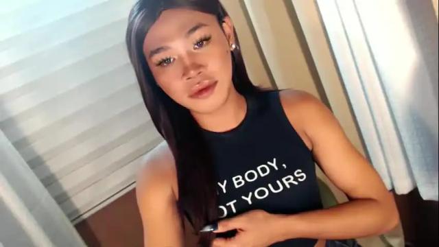 Image 3 of tiara_perezx Stream on Chaturbate on 4 months ago