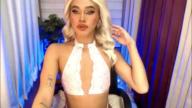 Image 4 of tiara_perezx Stream on Chaturbate on 2 months ago