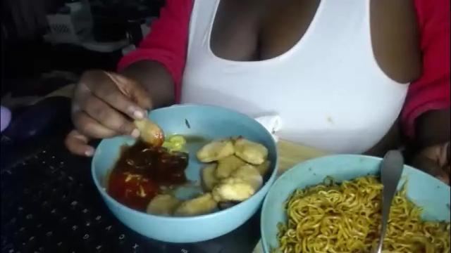 Image 2 of tierrahenri Stream on Chaturbate on 1 month ago