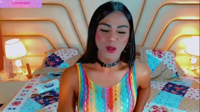 Image 3 of tifannysexy69 Stream on Chaturbate on 1 month ago
