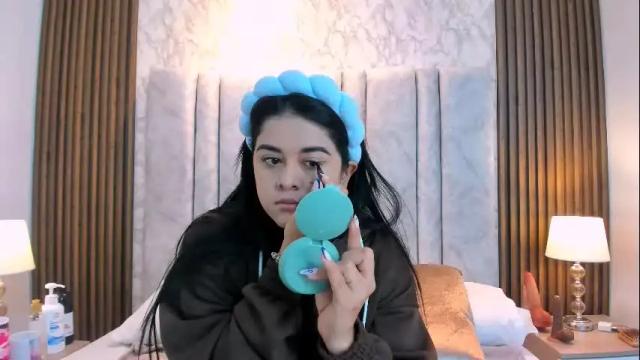 Image 3 of tifany__ross Stream on Chaturbate on 9 days ago