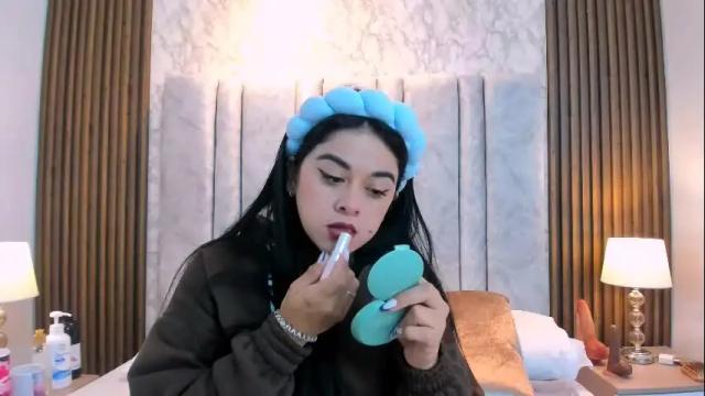 Image 4 of tifany__ross Stream on Chaturbate on 9 days ago