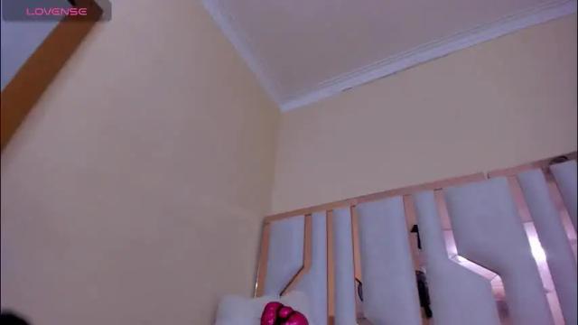 Image 2 of tifany_chill Stream on Chaturbate on 19 hours ago