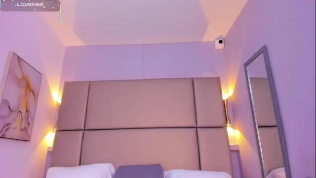 Image 10 of tifanyhills Stream on Chaturbate on 2 months ago