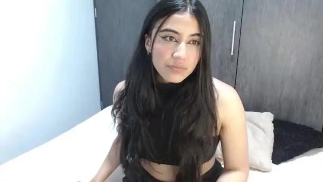 Image 2 of tifanyrose1 Stream on Chaturbate on 13 months ago