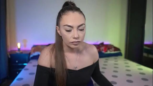 Image 12 of tiff001 Stream on Chaturbate on 12 days ago