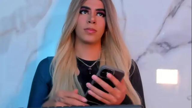 Image 10 of tiff_valentine Stream on Chaturbate on 1 month ago