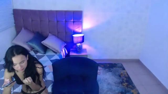 Image 12 of tiffaanyy_ Stream on Chaturbate on 13 months ago