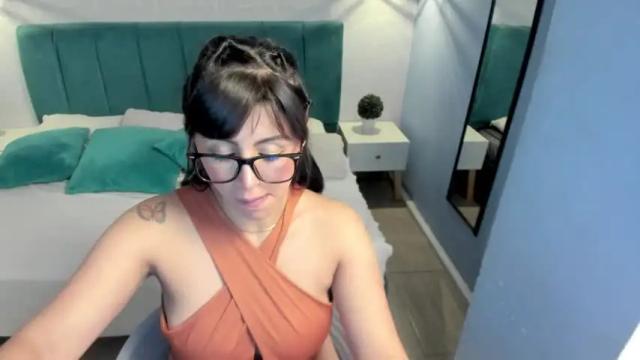 Image 8 of tiffani__love Stream on Chaturbate on 12 months ago
