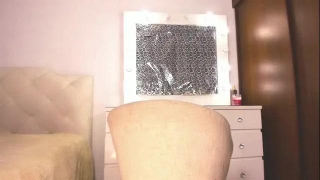 Thumbnail 3, tiffanny_quinn's Stream at Chaturbate, 9 hours ago