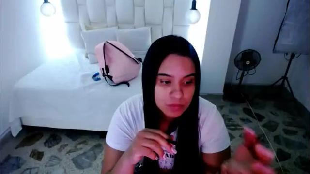 Image 2 of tiffany___pink Stream on Chaturbate on 5 days ago