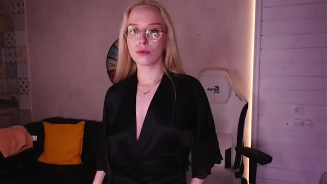Thumbnail 3, tiffany_blonde's Stream at Chaturbate, 19 months ago