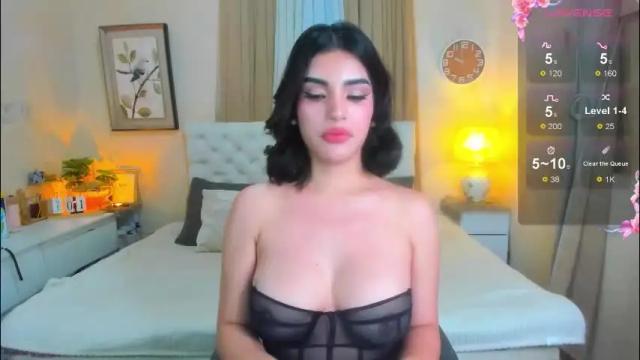 Image 2 of tiffany_cams Stream on Chaturbate on 3 months ago