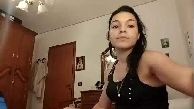 Image 7 of tiffany_chloe Stream on Chaturbate on 8 days ago